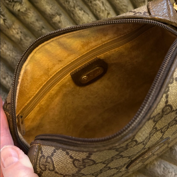 Vintage Gucci Crossbody Bag Interlocking GG Monogram Supreme Coated Canvas Purse - Picture 11 of 17